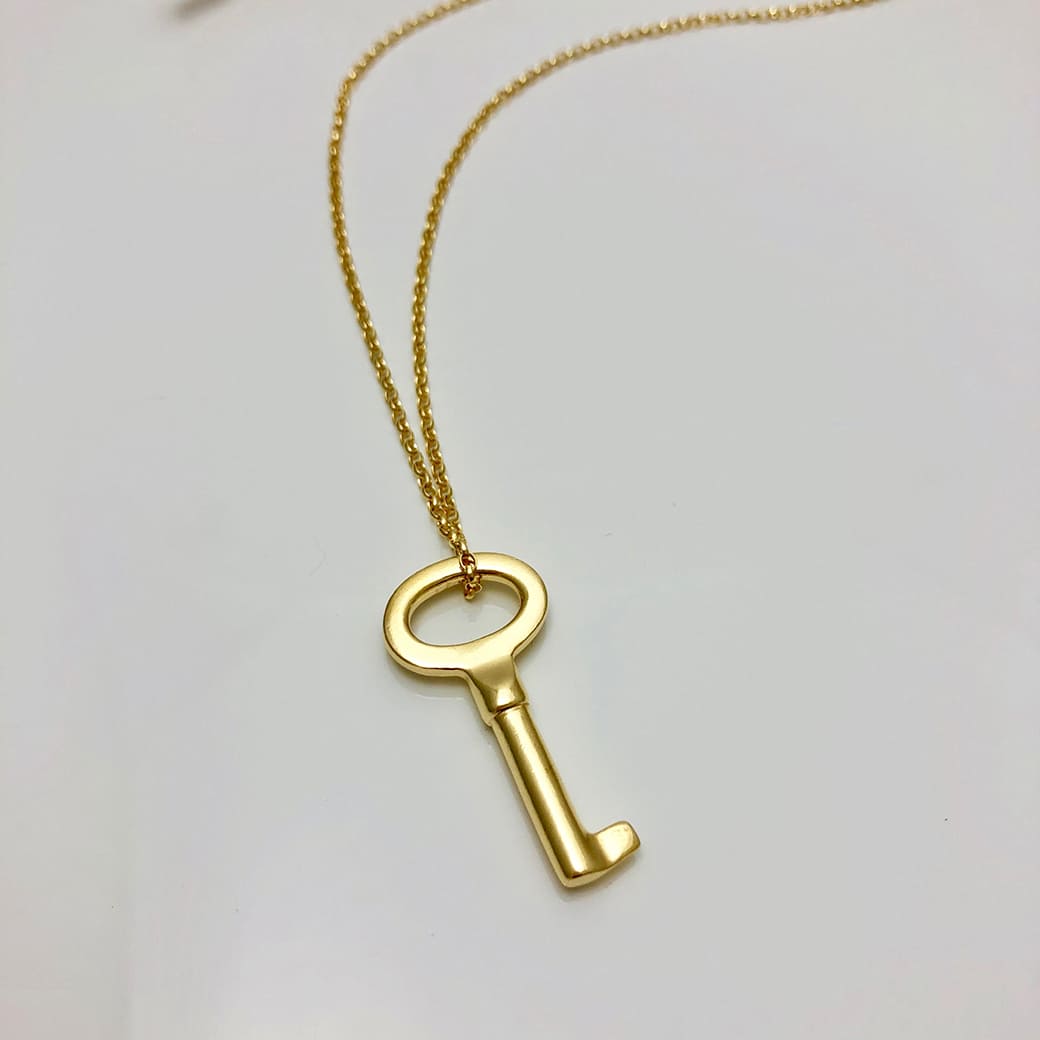 Goldplated Key Necklace - Charms Collection - Jennifer Kinnear Jewellery
