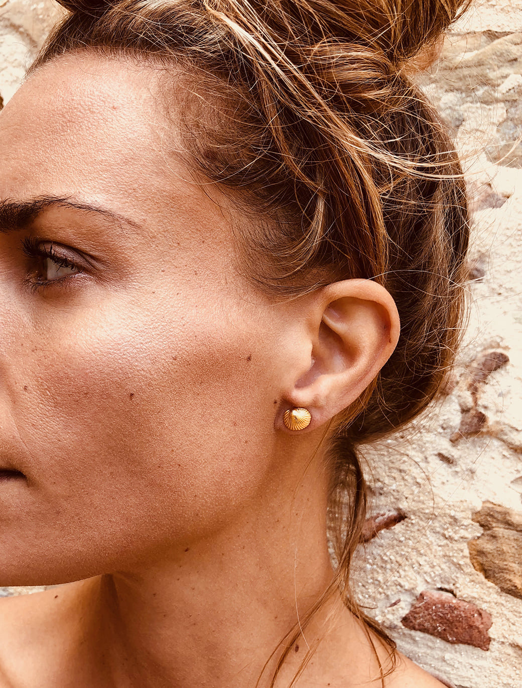 Goldplated Cockle Shell Stud Earrings - Ocean Collection - Jennifer Kinnear Jewellery
