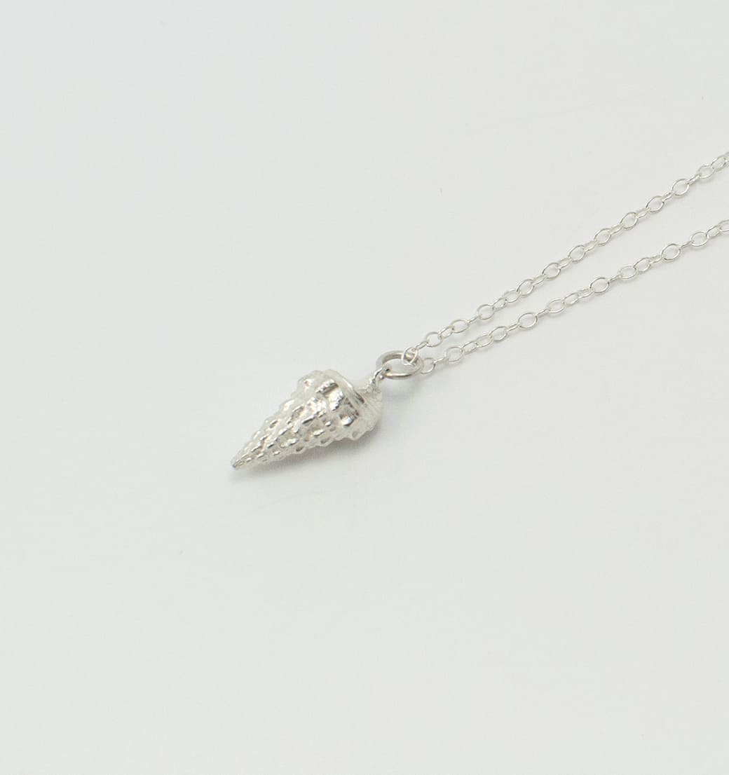 Whelk Shell Neckace made in Silver - Ocean Collection - Jennifer Kinnear Jewellery