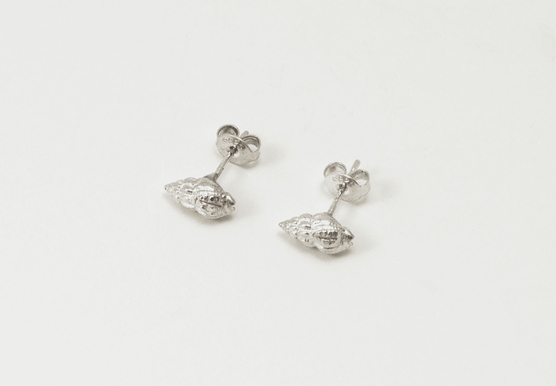 Silver Whelk Stud Earring Ocean Collection - Jennifer Kinnear Jewellery